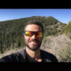 Meet your Posher, Taylor